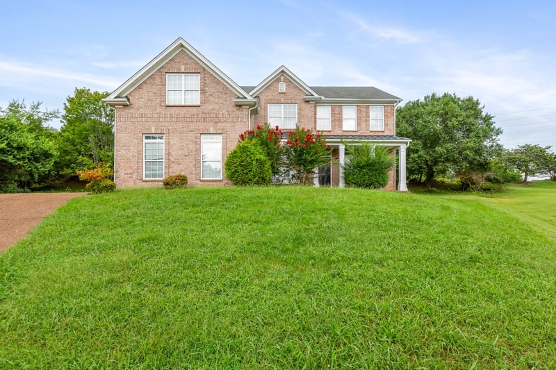 104 Camp Creek Ct, Hendersonville, TN 37075