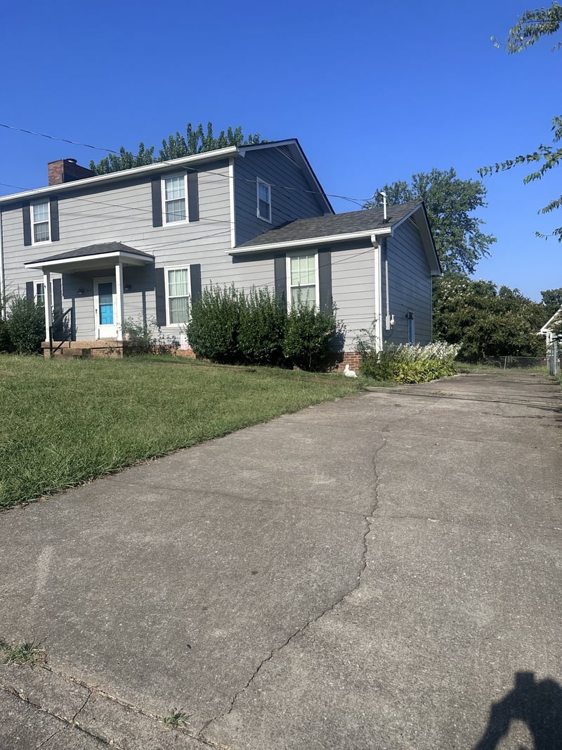 3324 Anderson Rd, Antioch, TN 37013