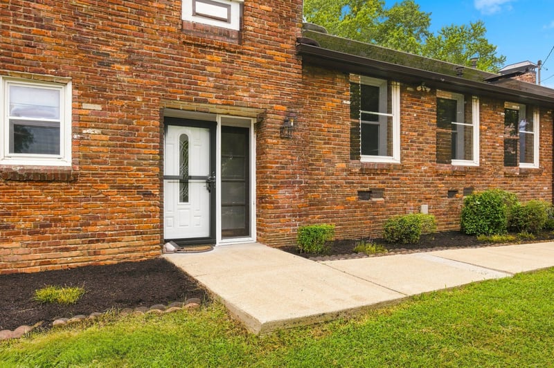 271 Richbriar Rd, Nashville, TN 37211