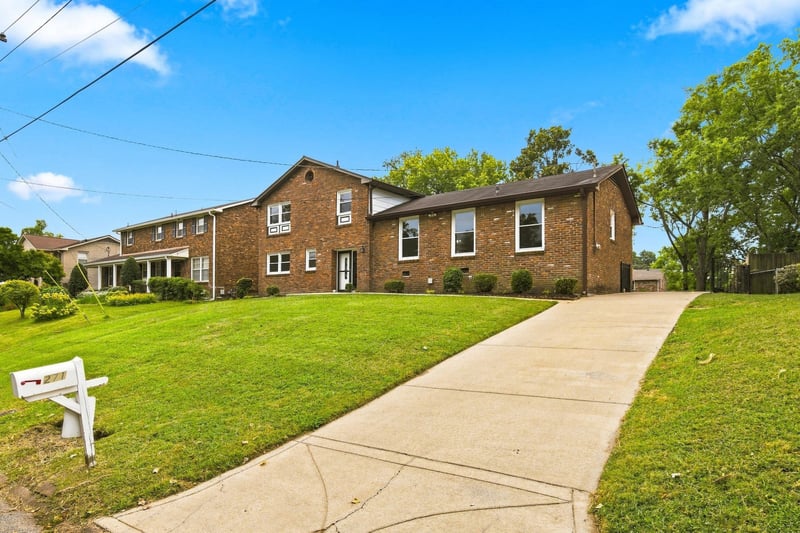 271 Richbriar Rd, Nashville, TN 37211