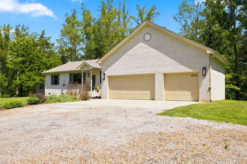 8008 Poplar Ridge Ln, Primm Springs, TN 38476