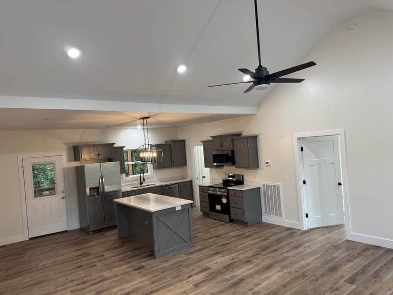 26 Sloan Branch Rd, Pleasant Shade, TN 37145
