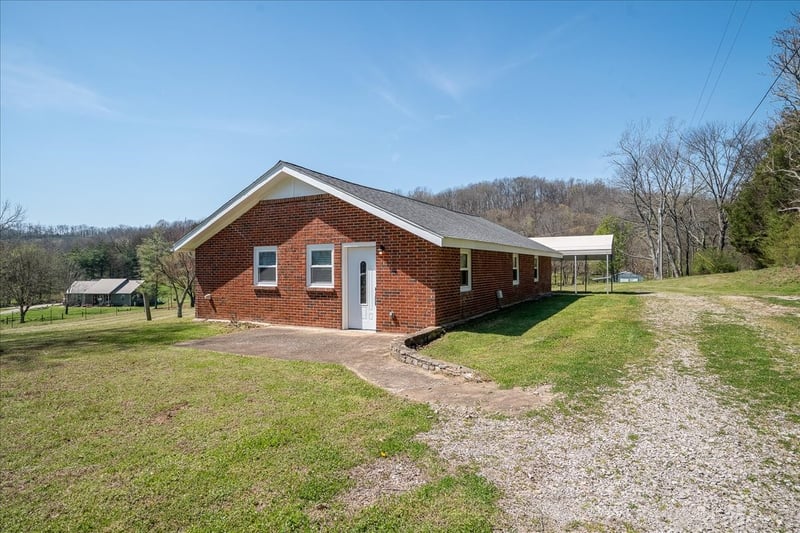 4380 Pulaski Hwy, Culleoka, TN 38451