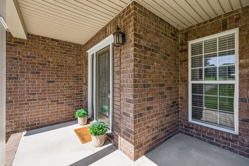 6010 Woodview Ct, Greenbrier, TN 37073