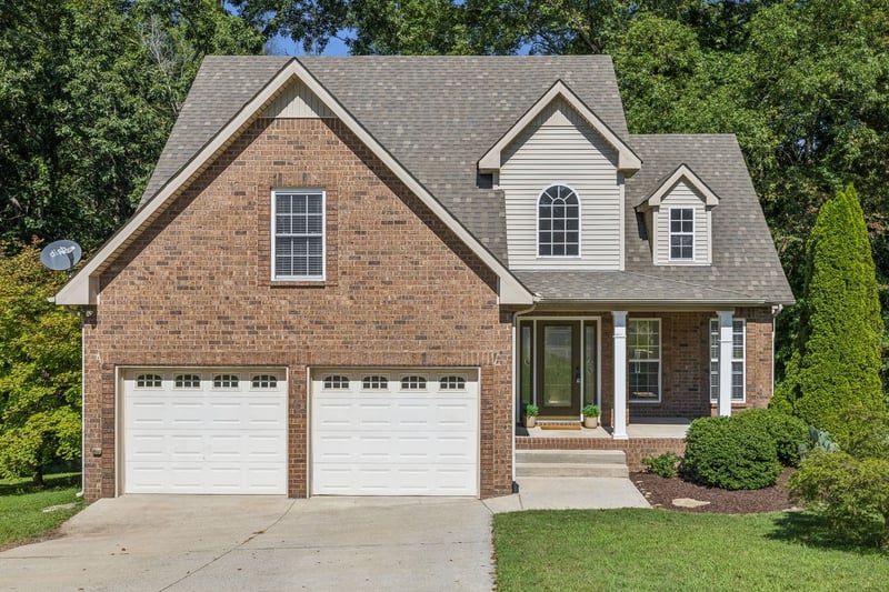 6010 Woodview Ct, Greenbrier, TN 37073