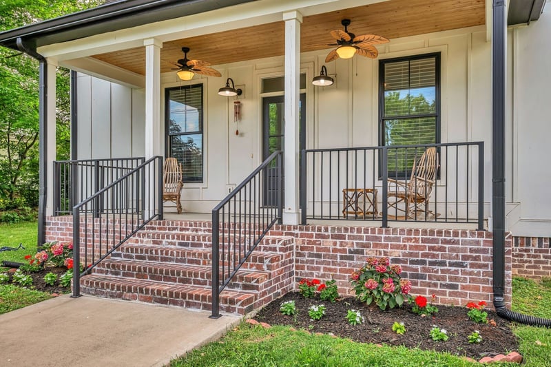 219 Mccreary Hts, Dickson, TN 37055