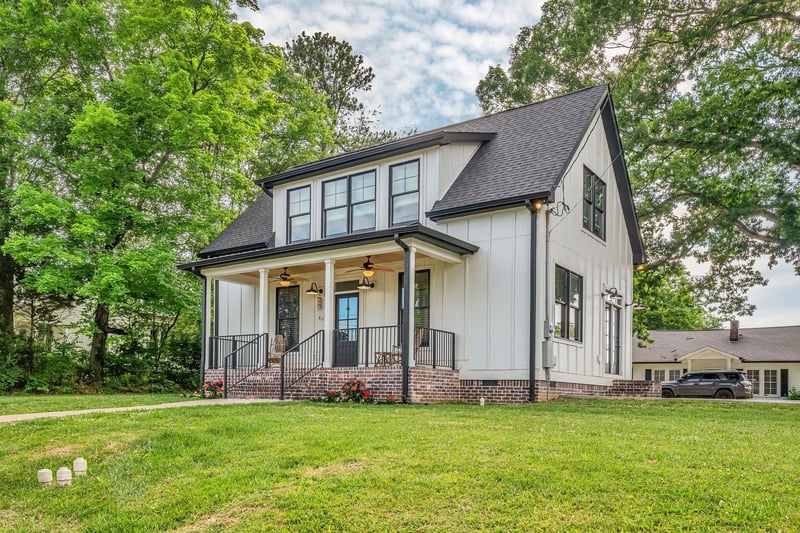 219 Mccreary Hts, Dickson, TN 37055