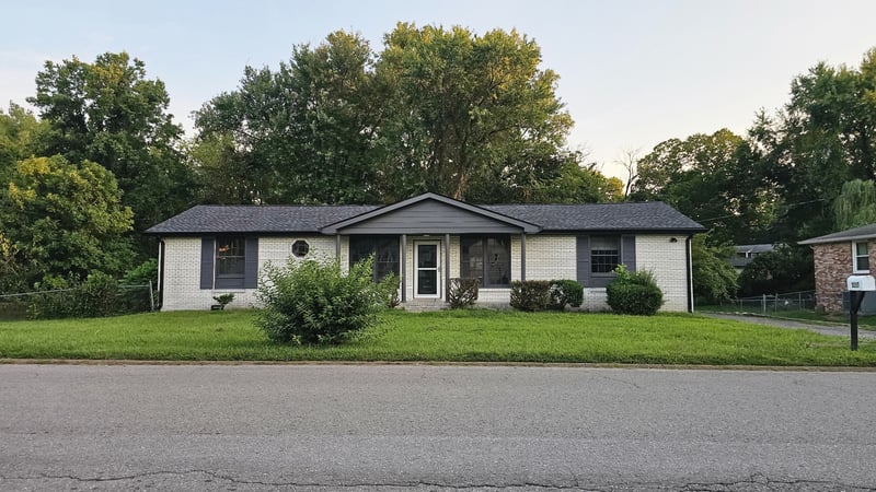 3227 Cloverwood Dr, Nashville, TN 37214