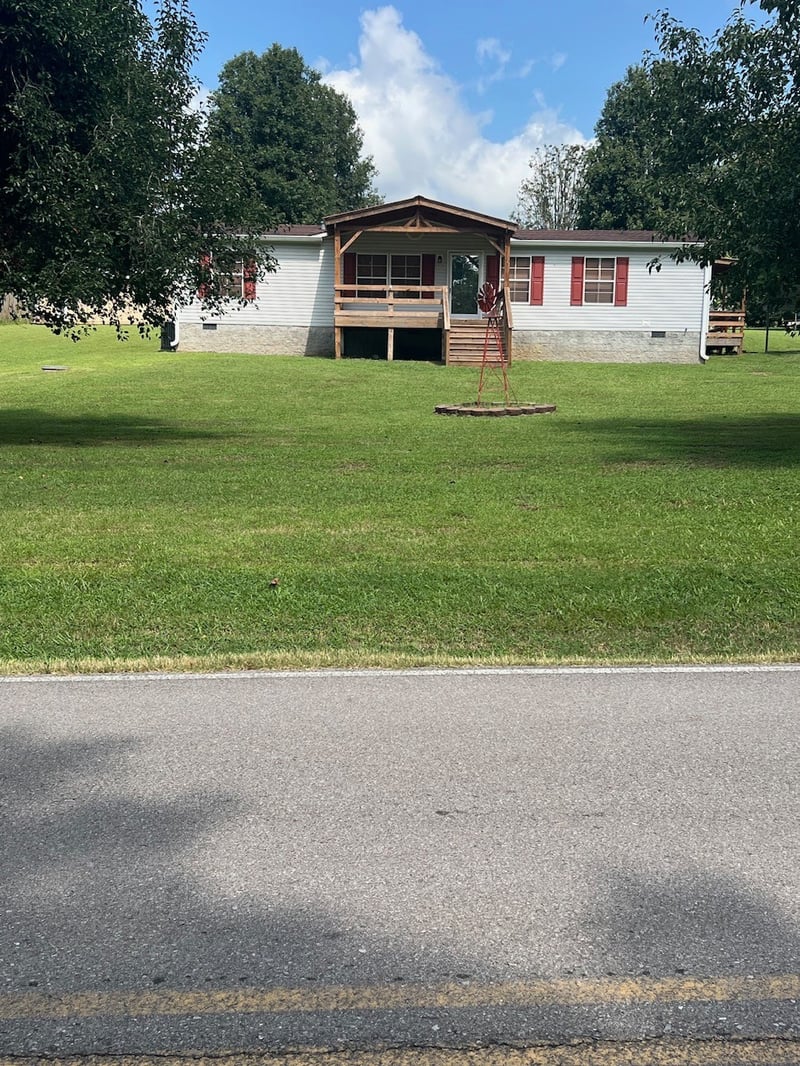 608 N Dickerson Chapel Rd, Lebanon, TN 37087