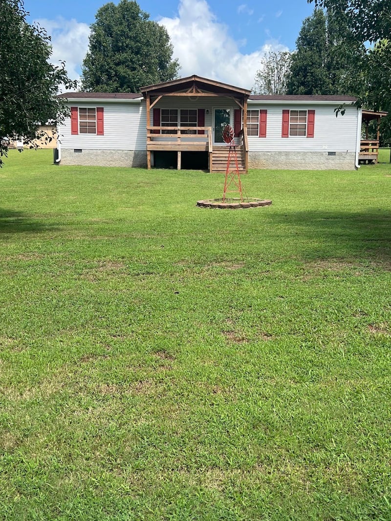 608 N Dickerson Chapel Rd, Lebanon, TN 37087