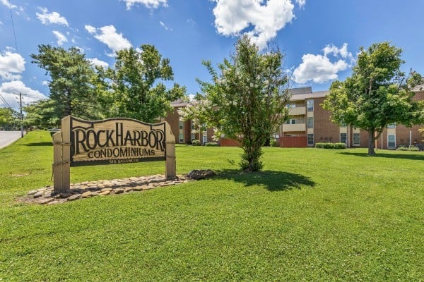 515 Basswood Ave #82, Nashville, TN 37209