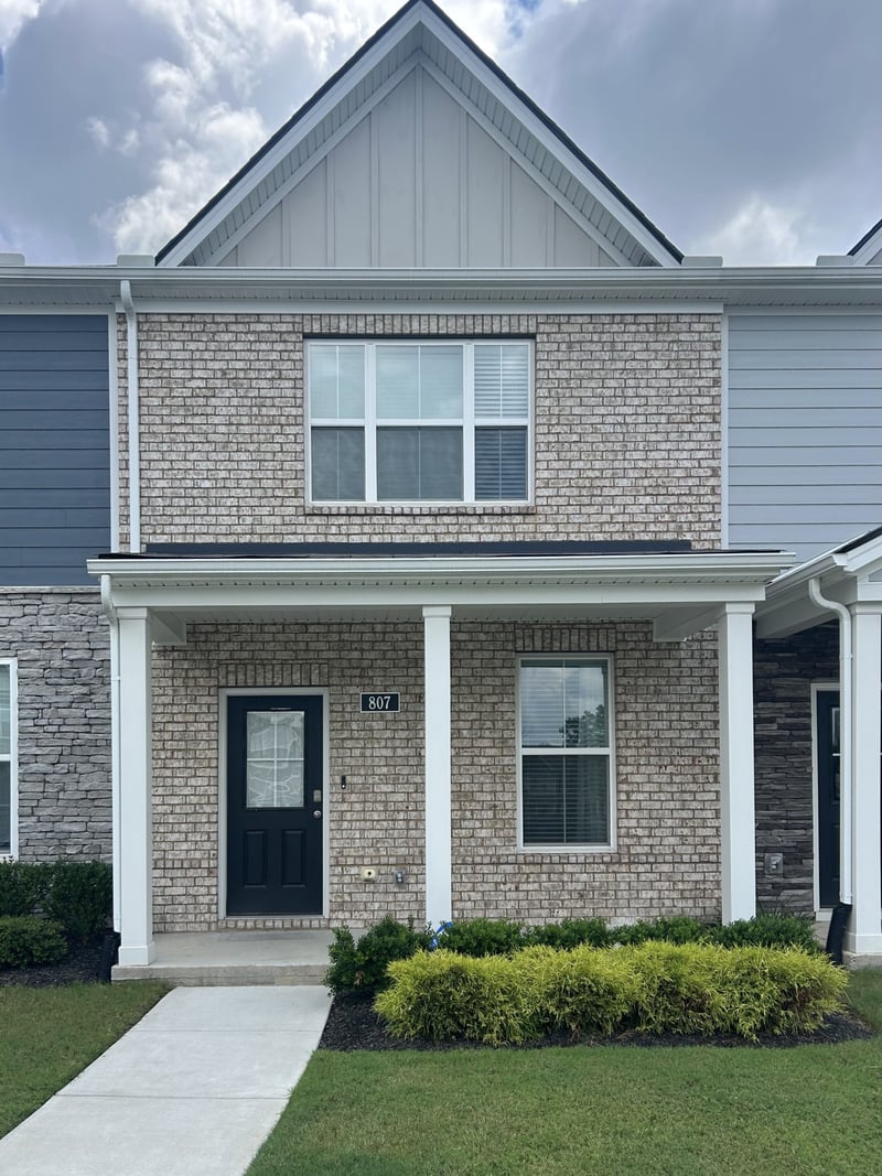 807 Quinn Dr, Lebanon, TN 37087
