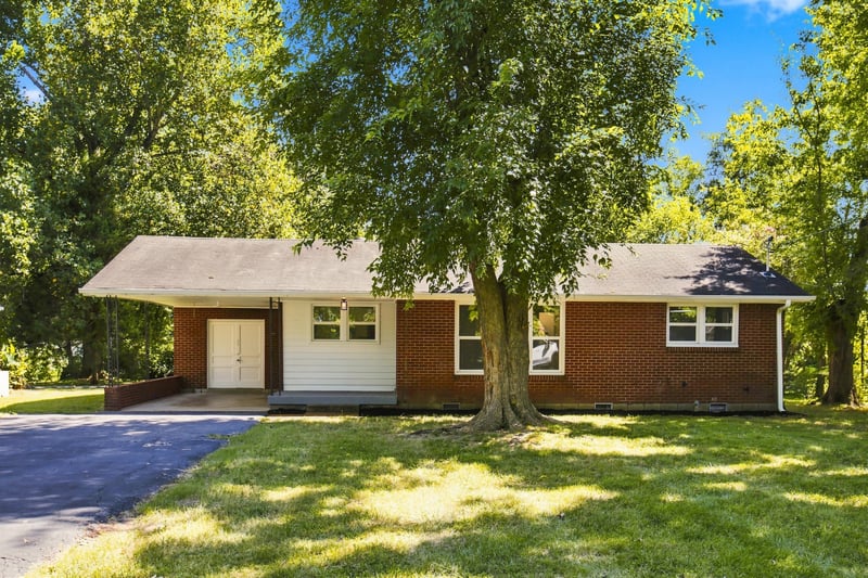 2910 Mavert Dr, Nashville, TN 37211