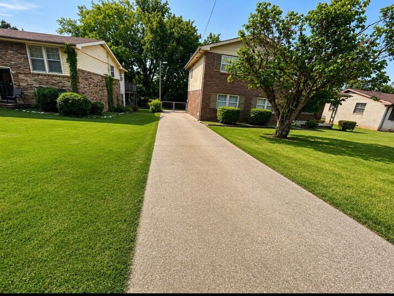 3024 Sunnyview Dr, Nashville, TN 37218