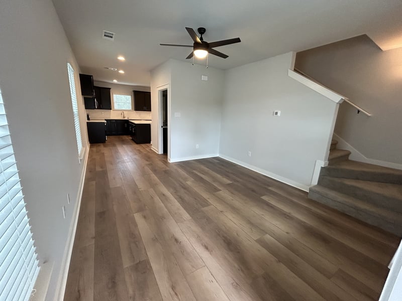 107 Florence Cv, Burns, TN 37029
