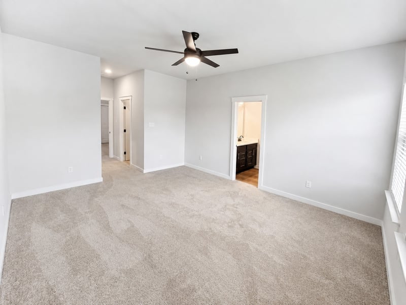 107 Florence Cv, Burns, TN 37029