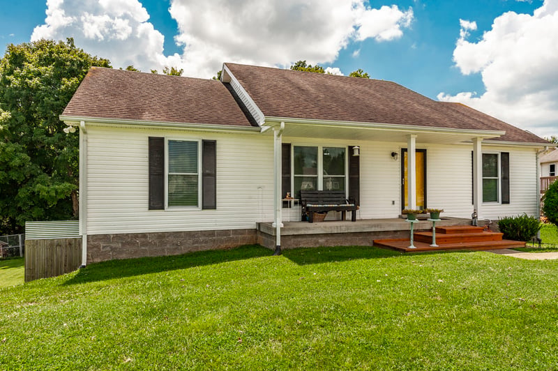 306 Corbitt Ln, Springfield, TN 37172