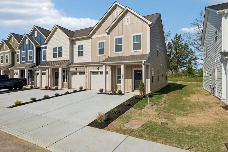 357 Carver Connection, Lebanon, TN 37087