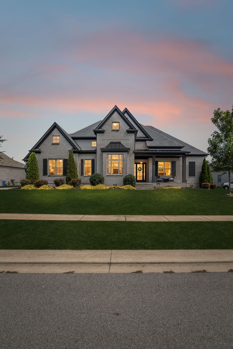 5816 Wagonvale Dr, Arrington, TN 37014