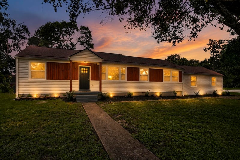 900 Vantrease Rd, Madison, TN 37115