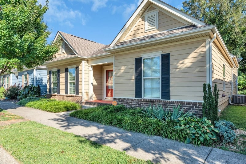 2302 Concord Mill Dr, Smyrna, TN 37167