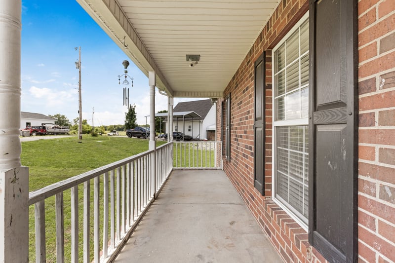 1358 Jason Cir, Ashland City, TN 37015