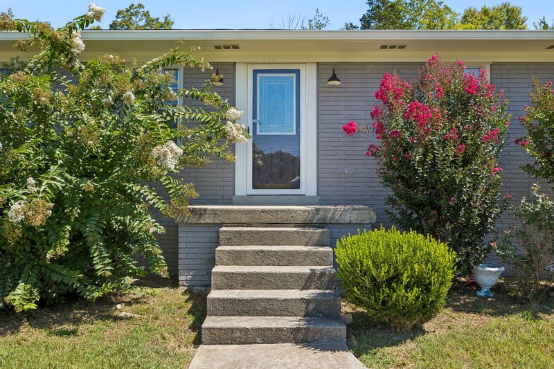 212 Dixon Springs Hwy, Carthage, TN 37030