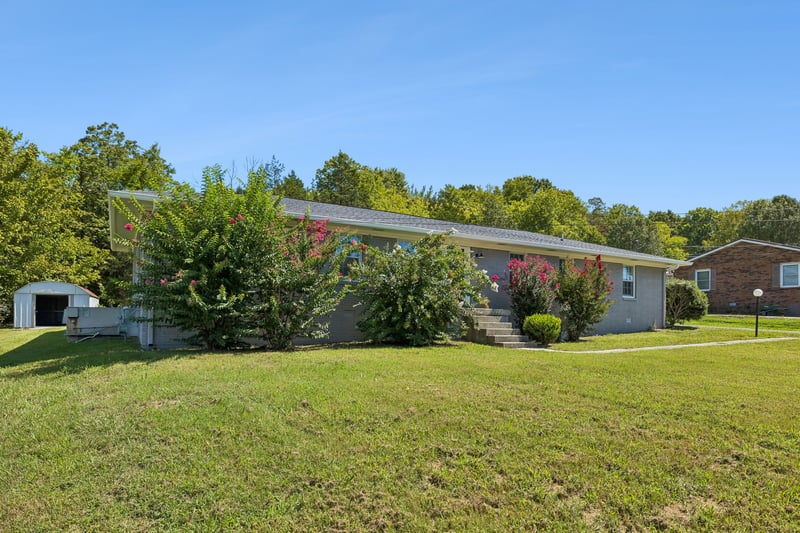 212 Dixon Springs Hwy, Carthage, TN 37030