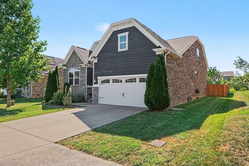 124 Hackney Ln, Gallatin, TN 37066