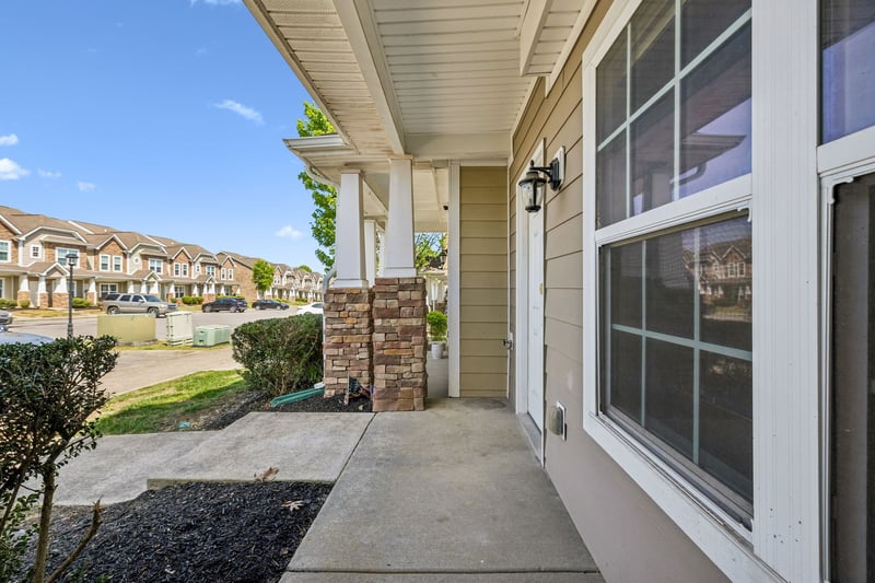 112 Cobblestone Place Dr, Goodlettsville, TN 37072
