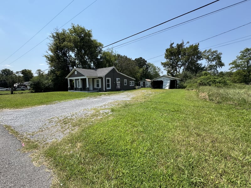 1376 Rutledge Ln, Lebanon, TN 37087