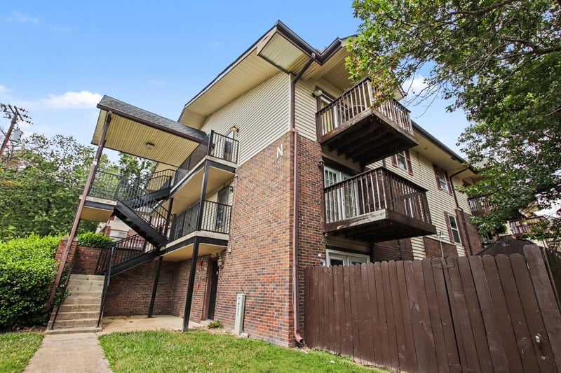 500 Paragon Mills Rd #N1, Nashville, TN 37211