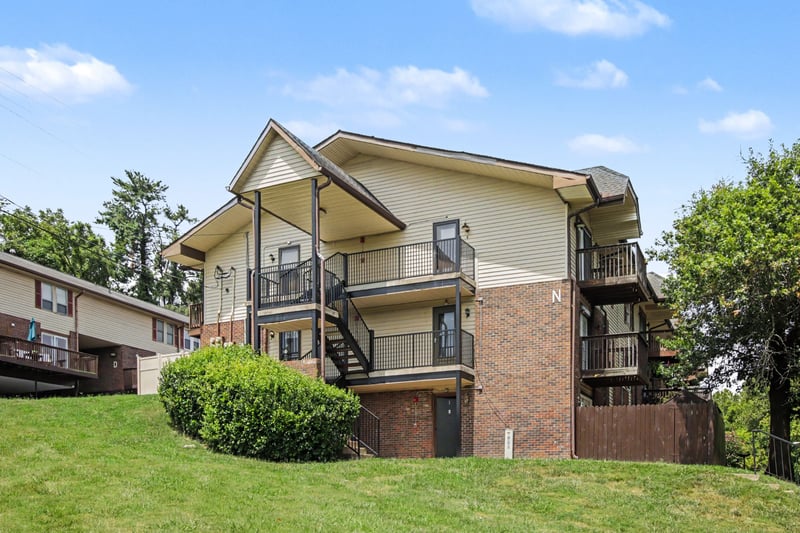 500 Paragon Mills Rd #N1, Nashville, TN 37211