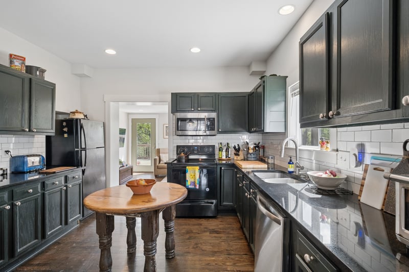 1202 Kirkland Ave, Nashville, TN 37216