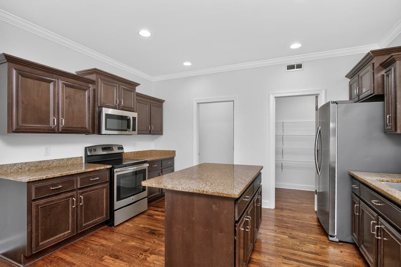 107 Olin Mcfolin Cv, Lascassas, TN 37085
