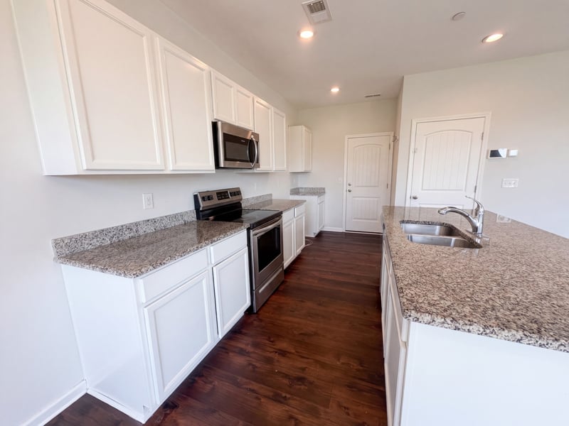 9181 War Eagles Way, Ashland City, TN 37015
