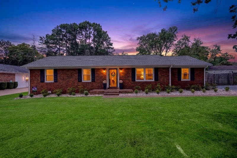 1311 Trinity Dr, Murfreesboro, TN 37129