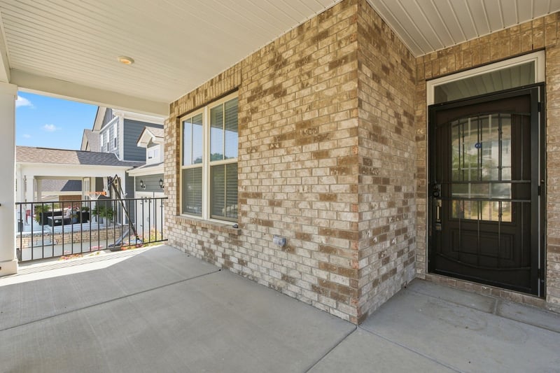 1100 Pebble Run Rd, Hendersonville, TN 37075