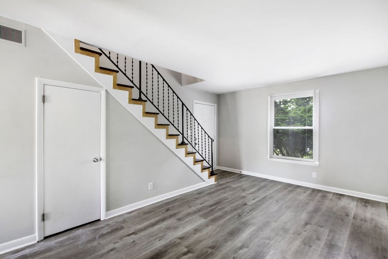 1012 Hickory Hill Ln, Hermitage, TN 37076