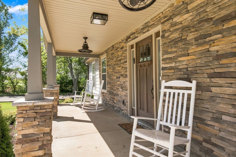 1412 Suzanne Dr, Murfreesboro, TN 37128