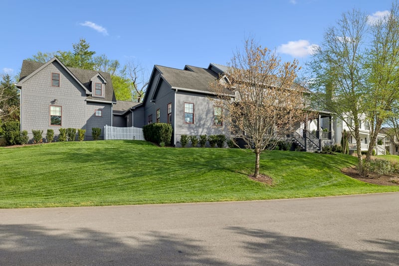 111 Harlinsdale Ct, Franklin, TN 37069