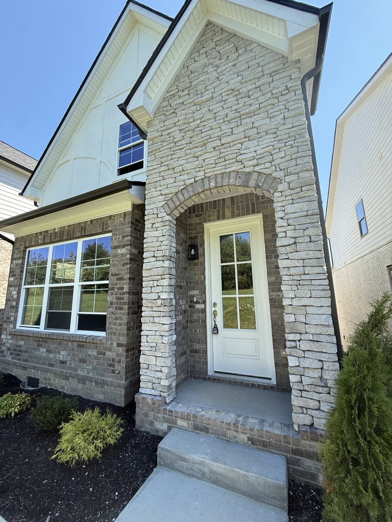 1113 Freeboard Aly, La Vergne, TN 37086