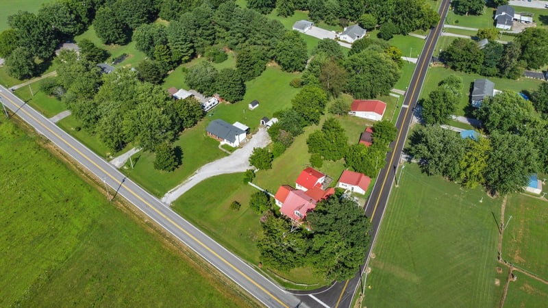 3371 Highway 76, Cottontown, TN 37048