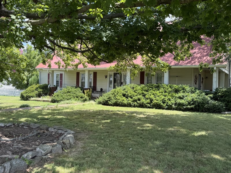 3371 Highway 76, Cottontown, TN 37048