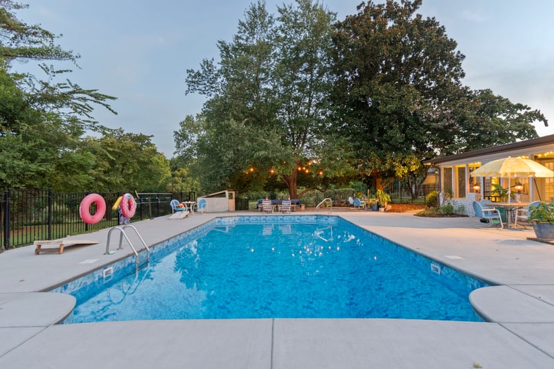3689 Trousdale Ln, Columbia, TN 38401