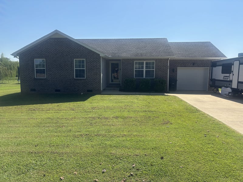 697 Portland Blvd, Portland, TN 37148