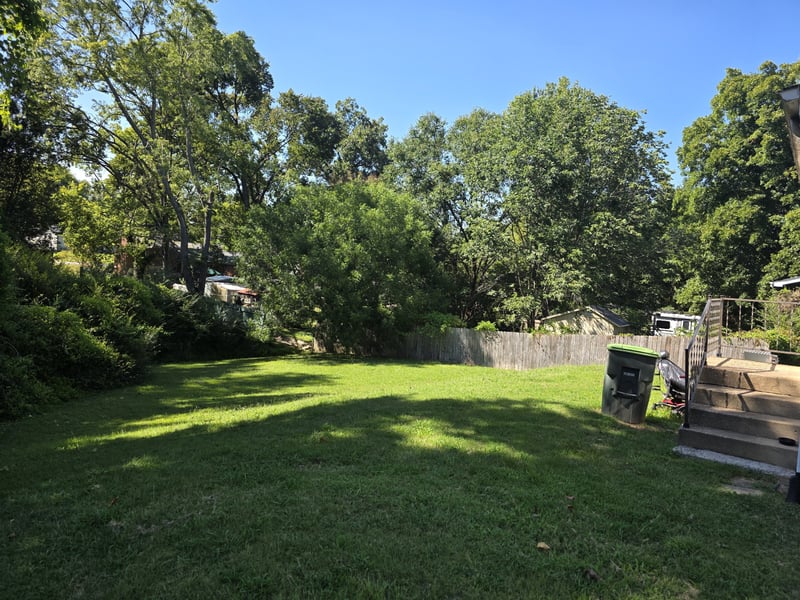 7009 Bonnafair Dr, Hermitage, TN 37076