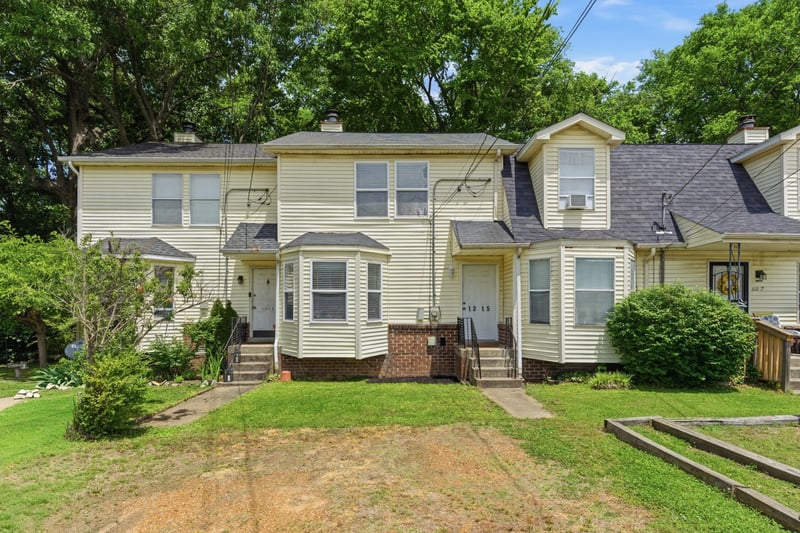1215 Timber Valley Dr, Nashville, TN 37214