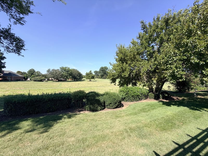 439 Golfview Ct, Murfreesboro, TN 37127