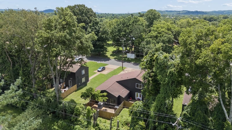 520 Doral Country Dr, Nashville, TN 37221